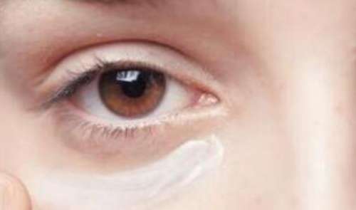 开眼角的危害有哪些，多久能恢复?